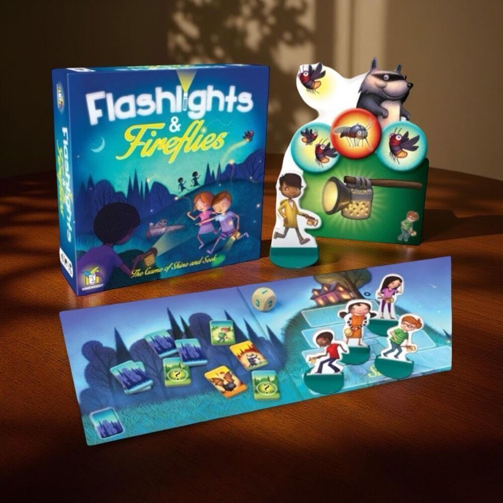 Gamewright Flashlights & Firefly “Light & Seek” Game Complete